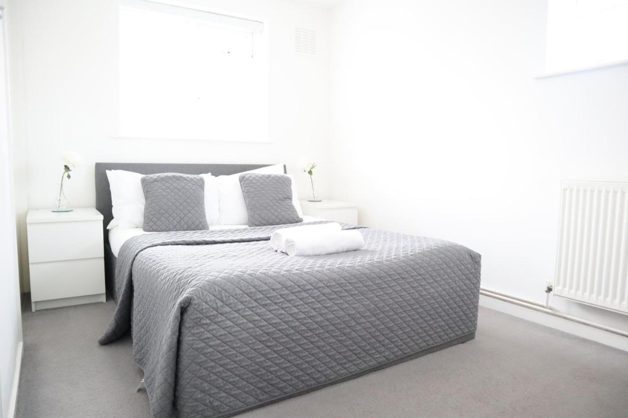 Twelve Thirty Serviced Apartments - Balham Лондон Экстерьер фото